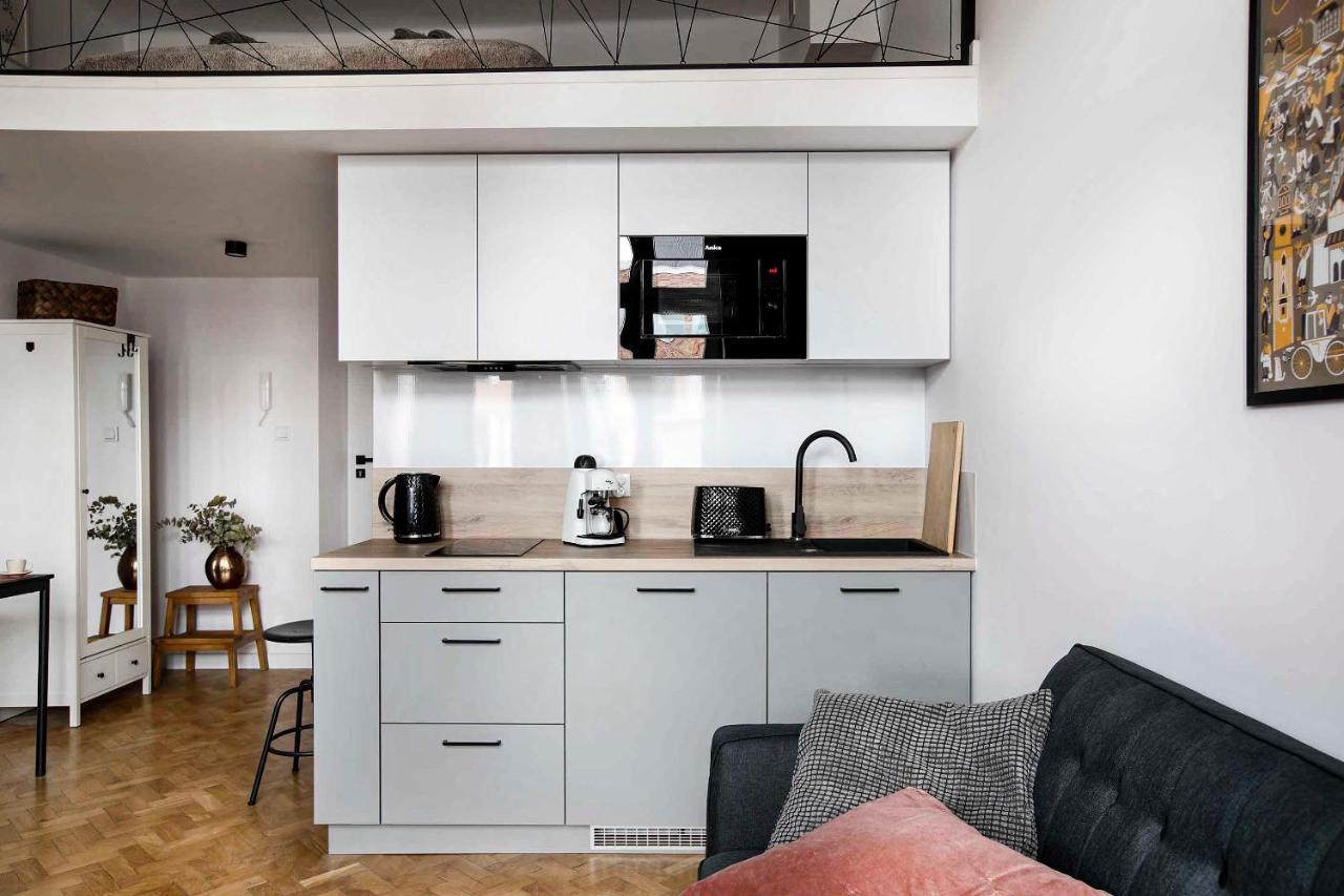 Charming Studio With Kitchen - Old Town, Main Station Краков Экстерьер фото